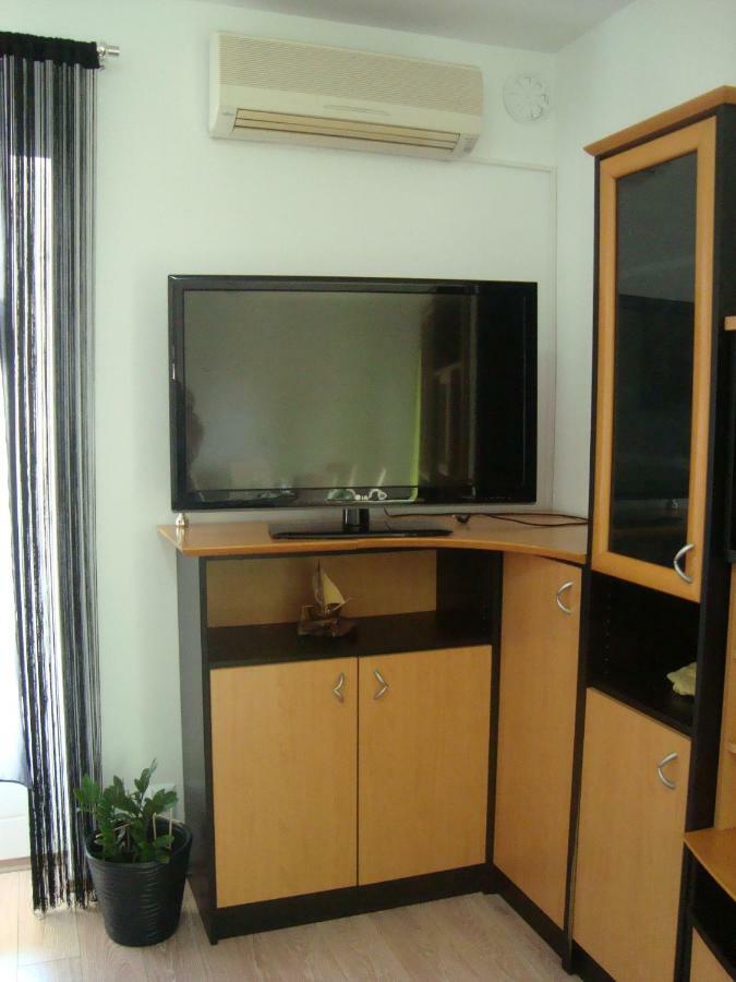 Apartment Ilina Vodice Exteriör bild